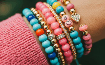 Trendy Bracelet Videos 2025