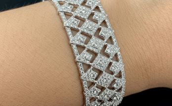 Diamond Pattern Bracelet Video